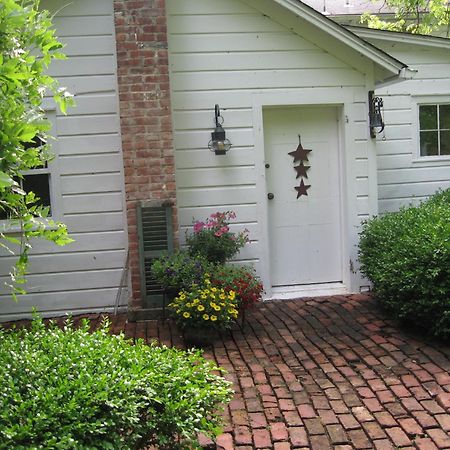 Clinton Corners Private Setting On Country Farm Near Rhinebeck Bed & Breakfast エクステリア 写真